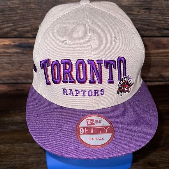 New Era 9Fifty Toronto Raptors Hardwood Classics SnapBack Hat - Picture 3 of 8
